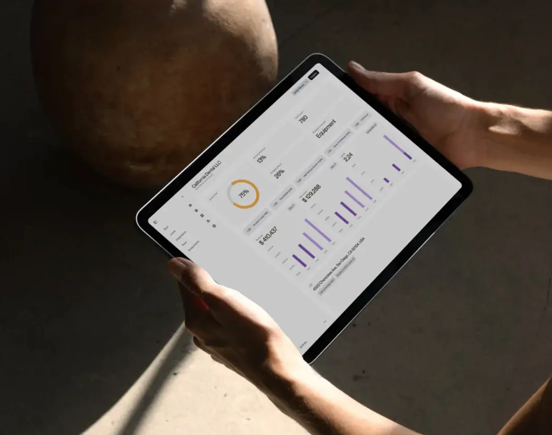 Tableau de bord consulté sur une tablette